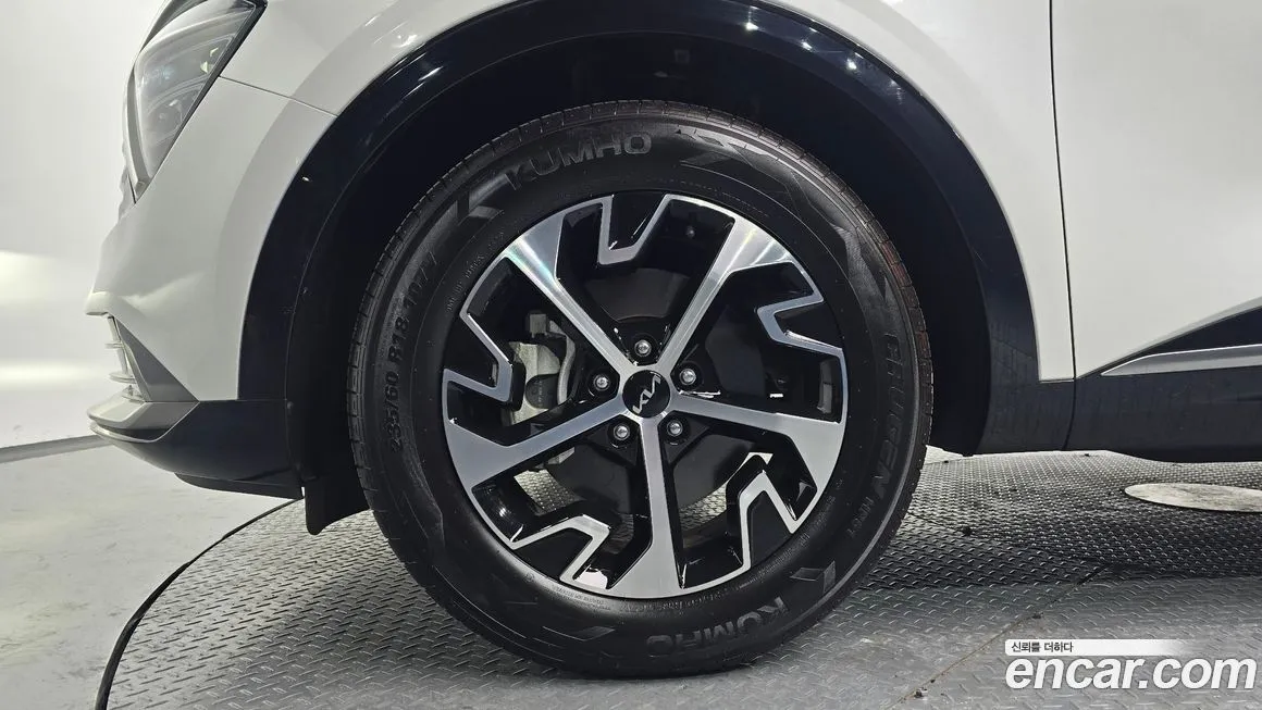 Kia Sportage — фото 5