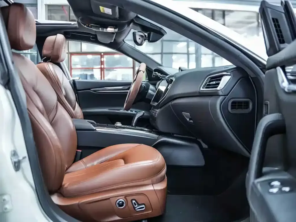 Maserati Ghibli 2022 из CN, фото 6