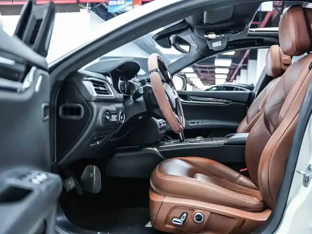 Maserati Ghibli 2022 из CN, фото 4