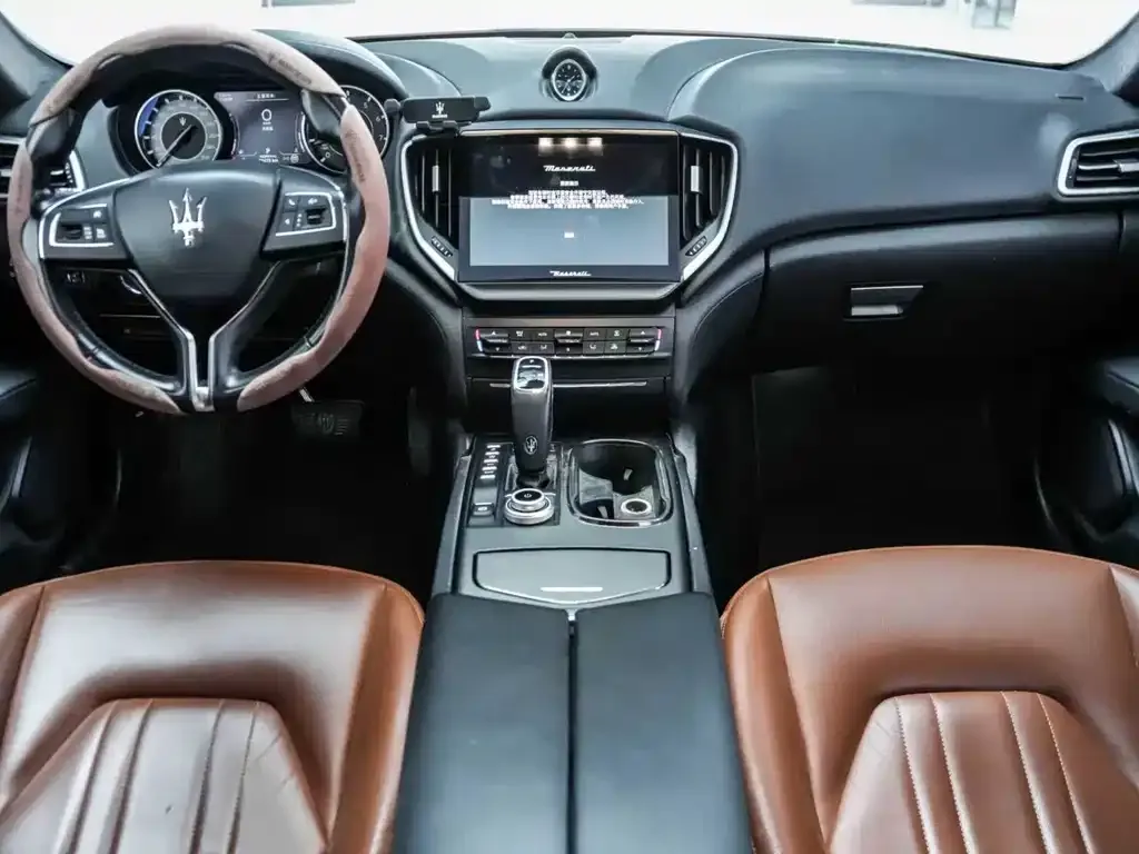 Maserati Ghibli 2022 из CN, фото 2