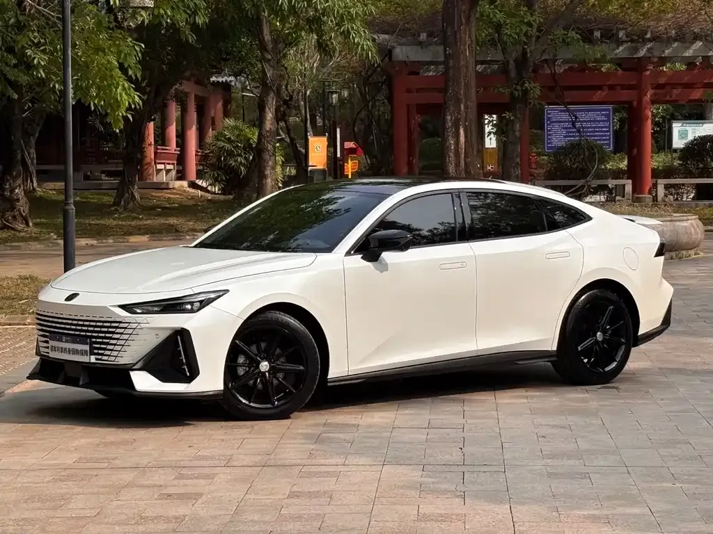Changan UNI-V 2022 из CN, фото 1