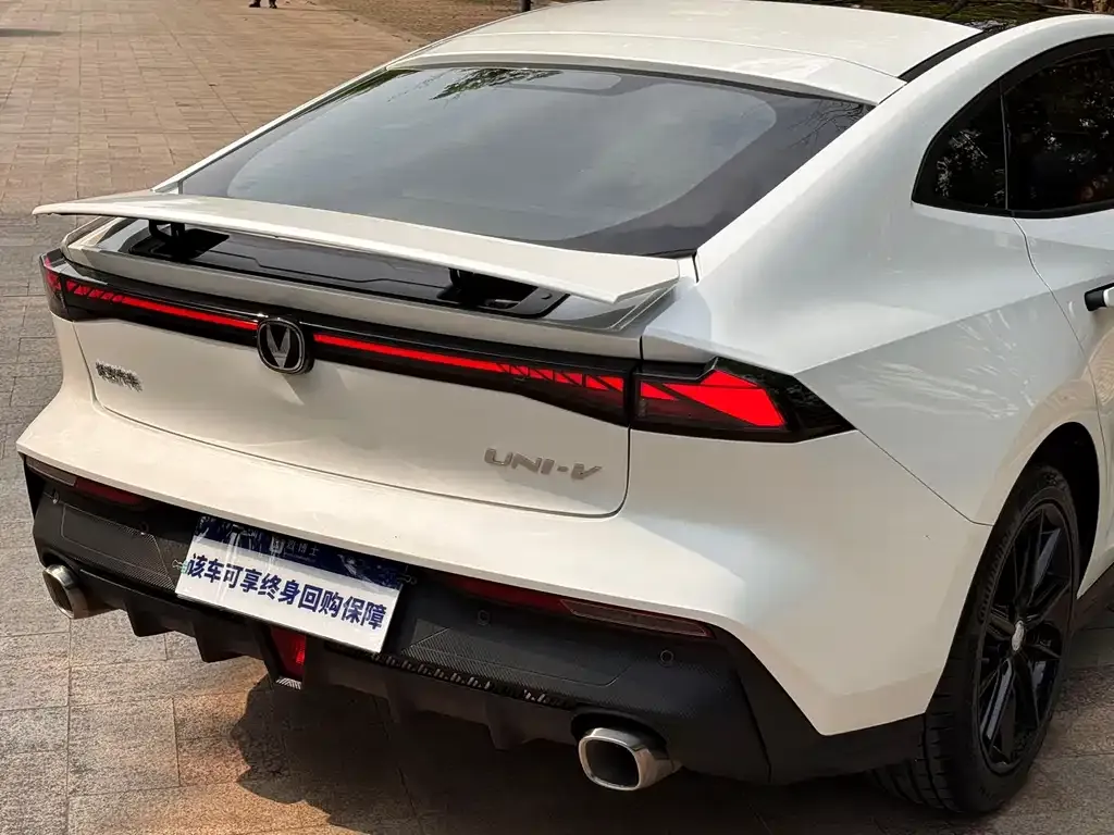 Changan UNI-V 2022 из CN, фото 2