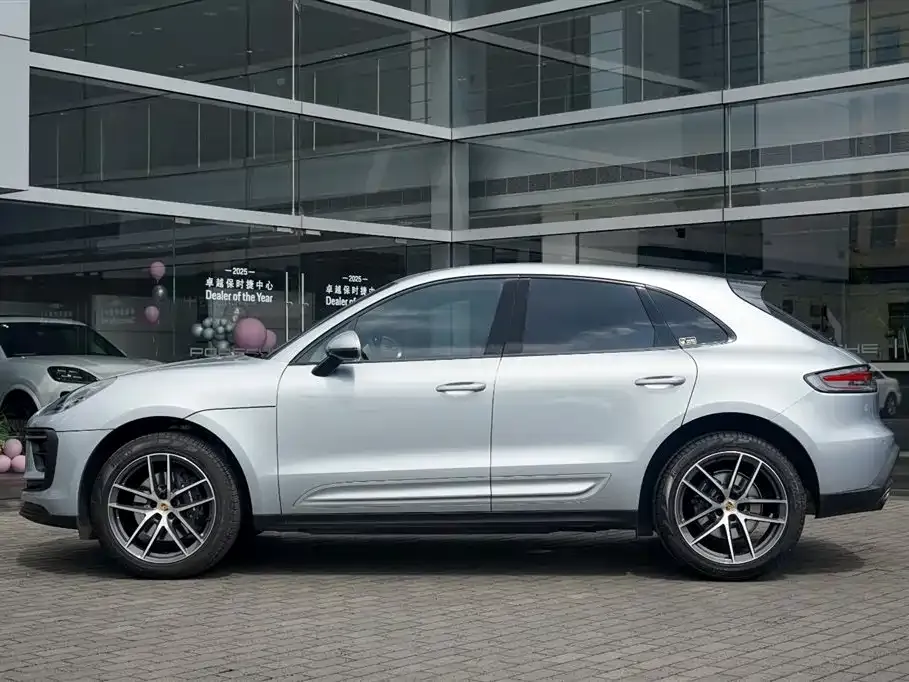 Porsche Macan — фото 5