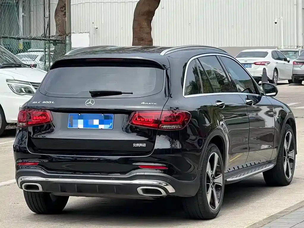 Mercedes-Benz GLC — фото 9