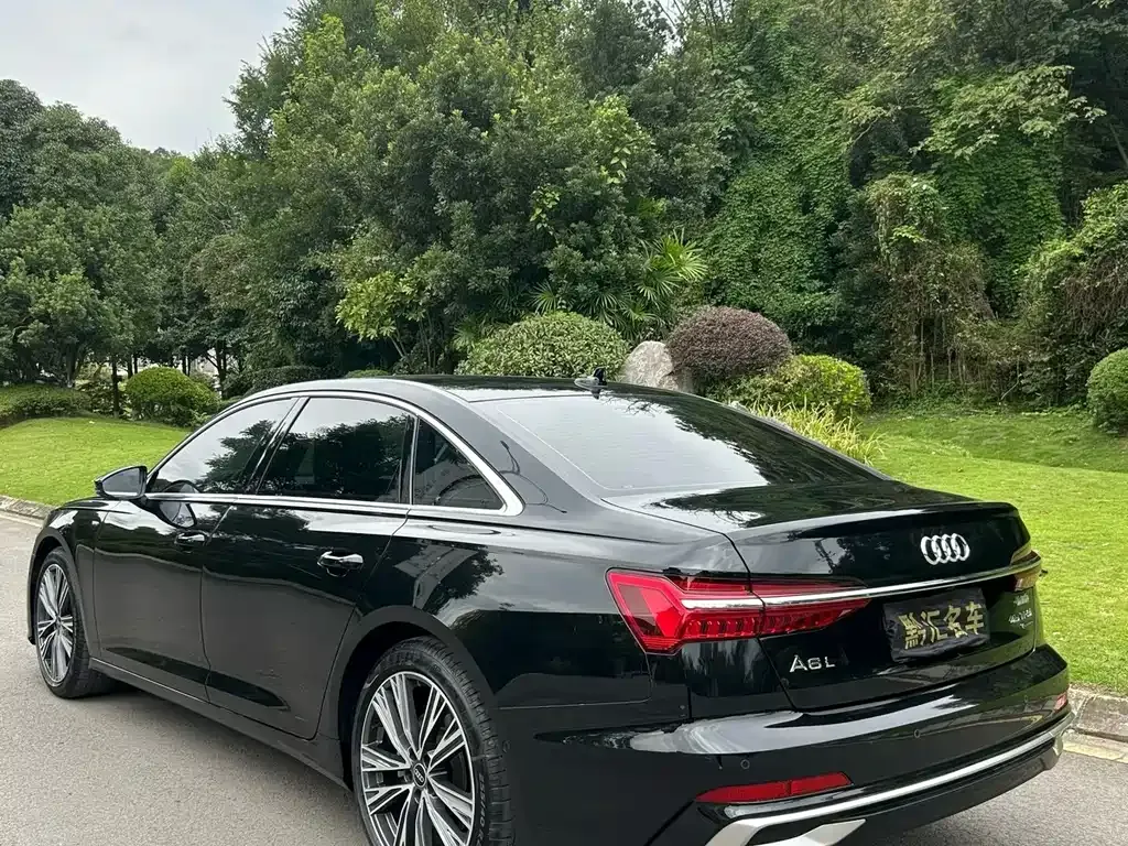 Audi A6L — фото 5
