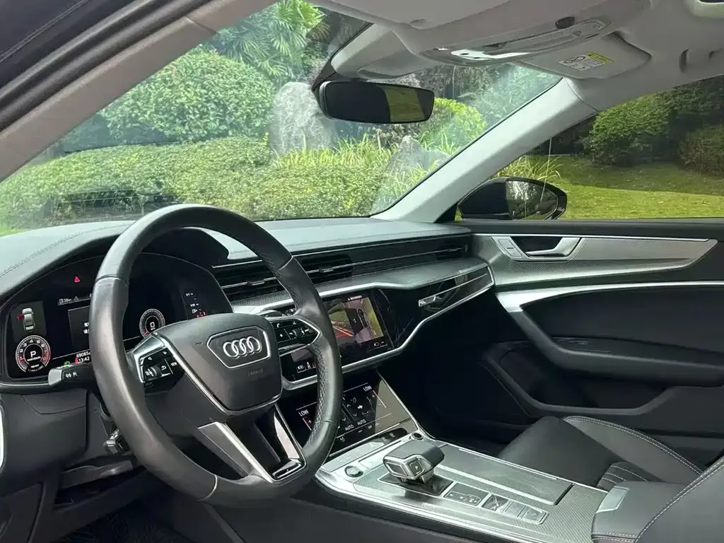 Audi A6L — фото 8