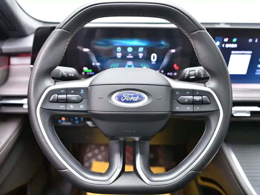 Ford Edge — фото 3