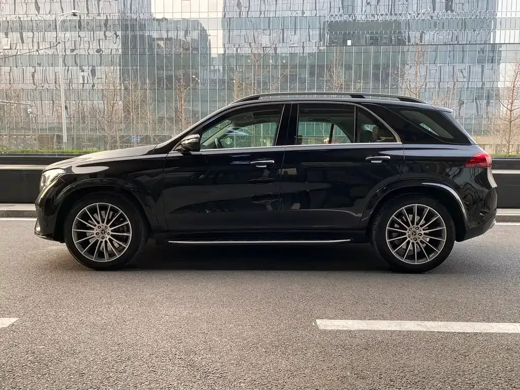 Mercedes-Benz GLE — фото 10