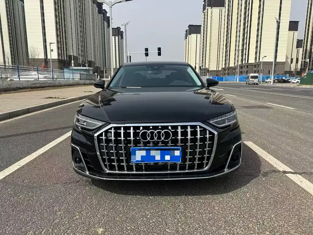 Audi A8 2022 из CN, фото 6