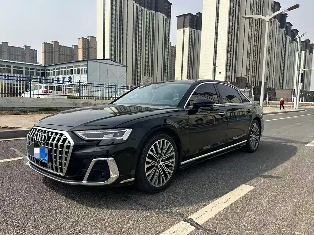 Audi A8 2022 из CN, фото 9