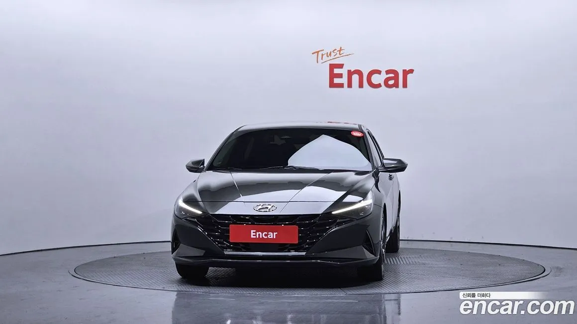 Hyundai AVANTE — фото 3