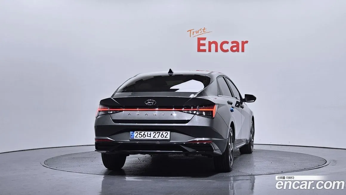 Hyundai AVANTE — фото 2