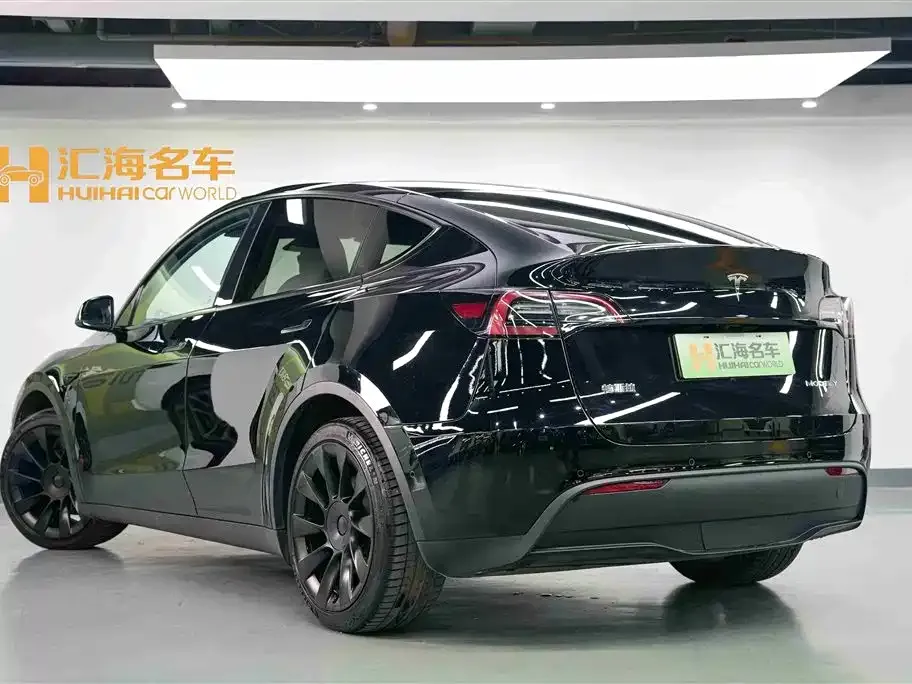 Tesla Model Y 2023 из CN, фото 3