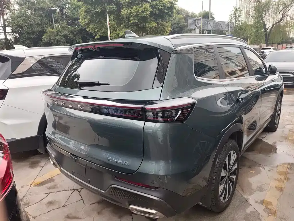 Chery Tiggo 8 PLUS — фото 10