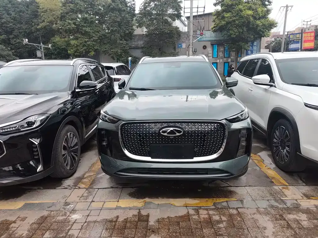 Chery Tiggo 8 PLUS — фото 9
