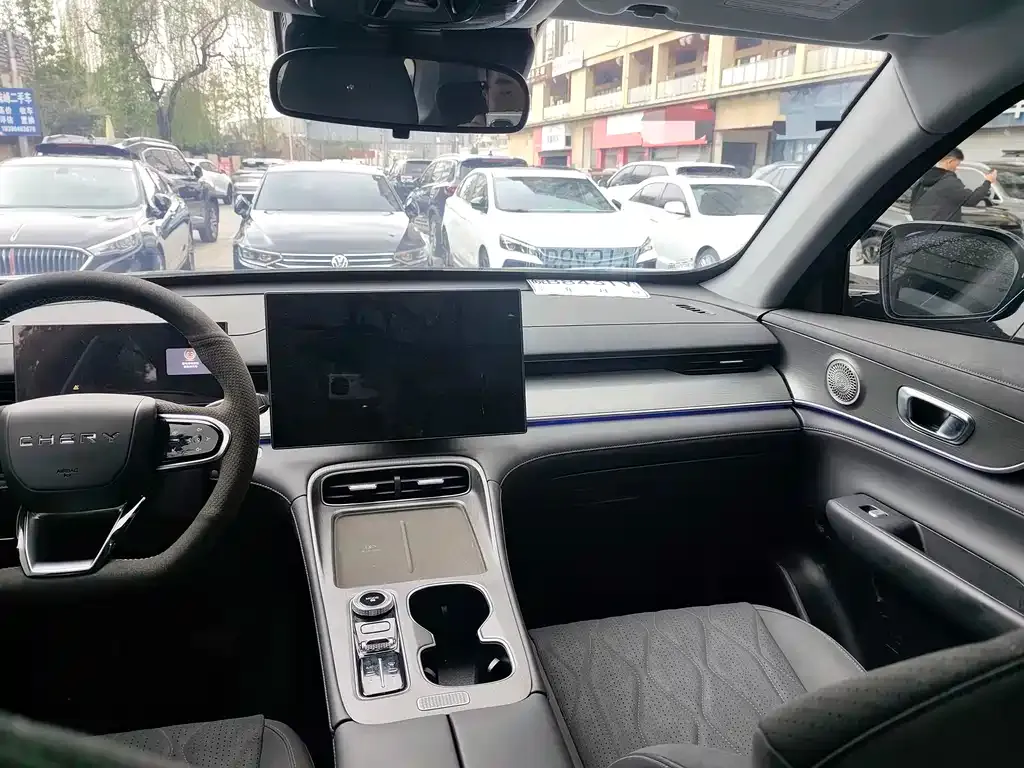 Chery Tiggo 8 PLUS — фото 4