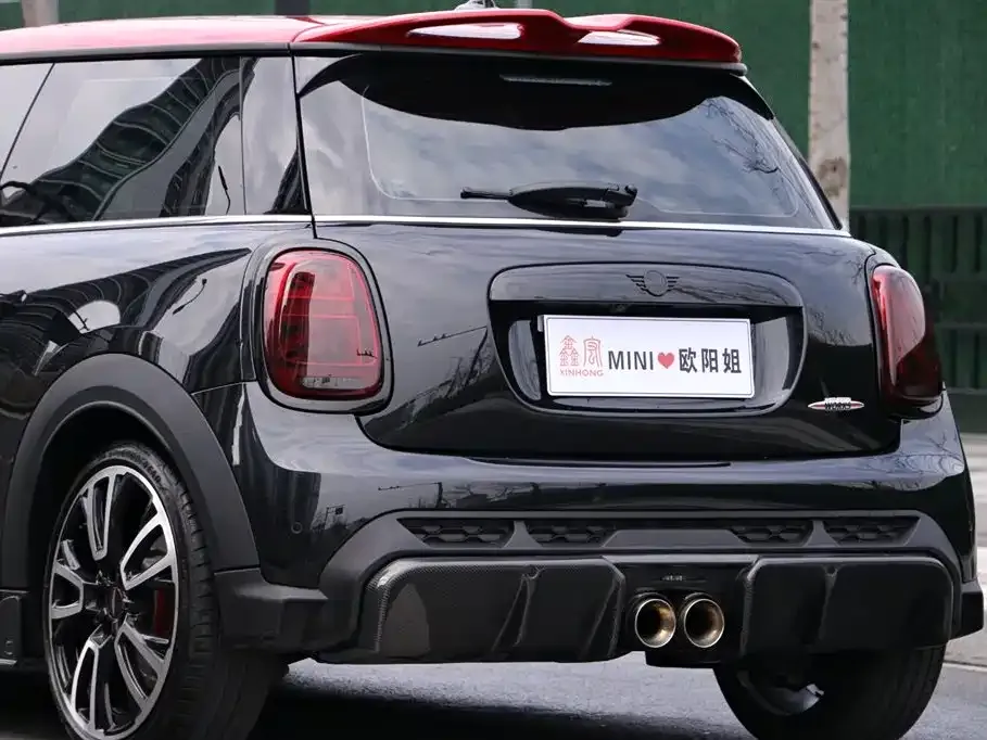 MINI JCW (John Cooper Works) — фото 5