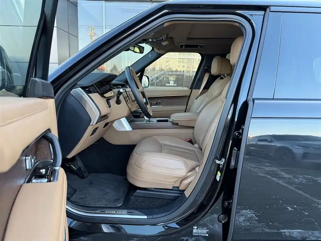 Land Rover Range Rover 2024 из CN, фото 4