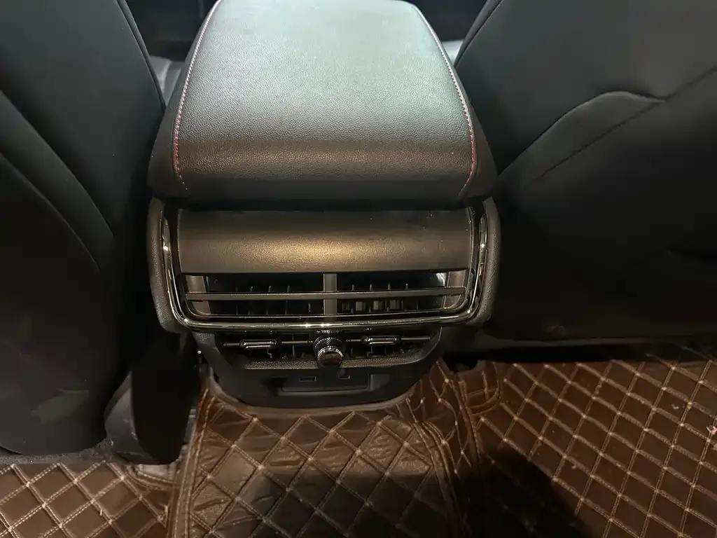 Ford Mondeo 2024 из CN, фото 7