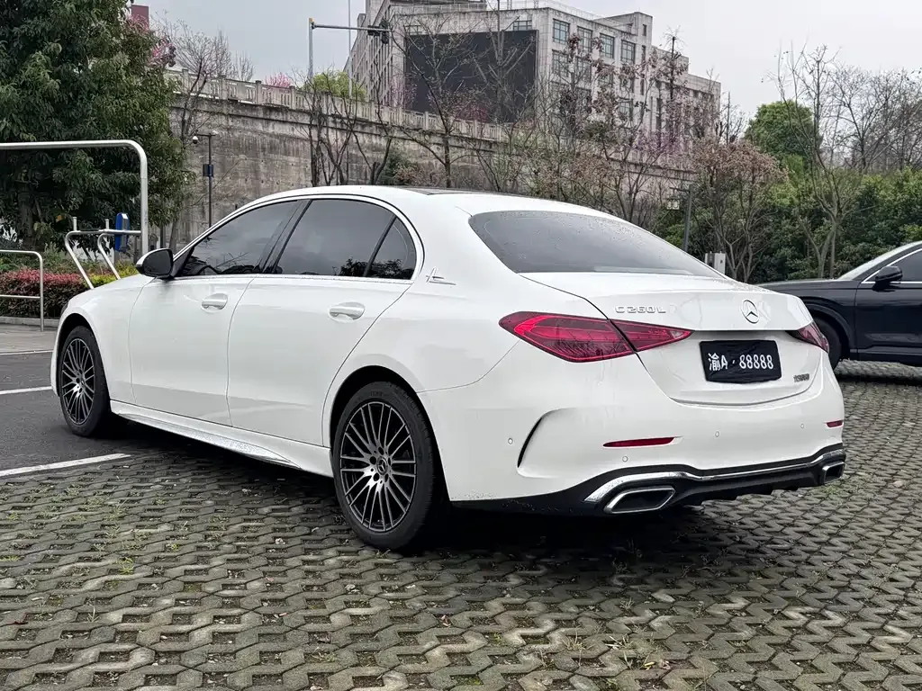 Mercedes-Benz C-Class — фото 10
