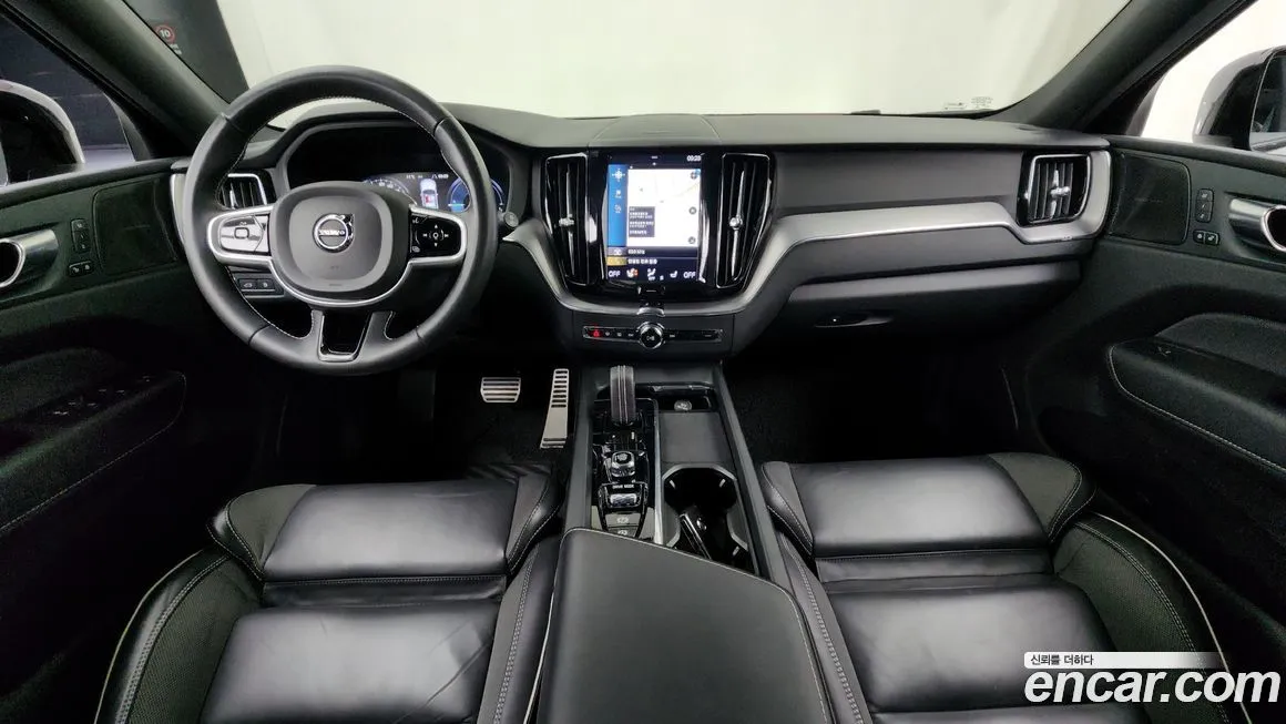 Volvo XC60 2021 из KR, фото 7