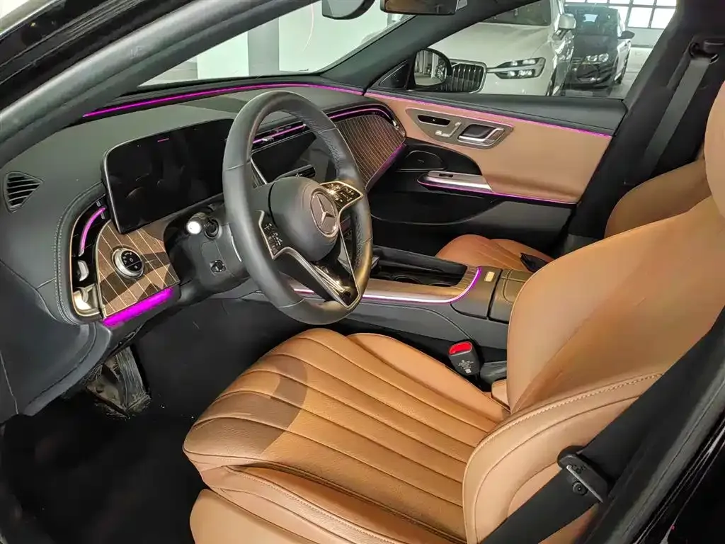 Mercedes-Benz E-Class 2024 из CN, фото 9