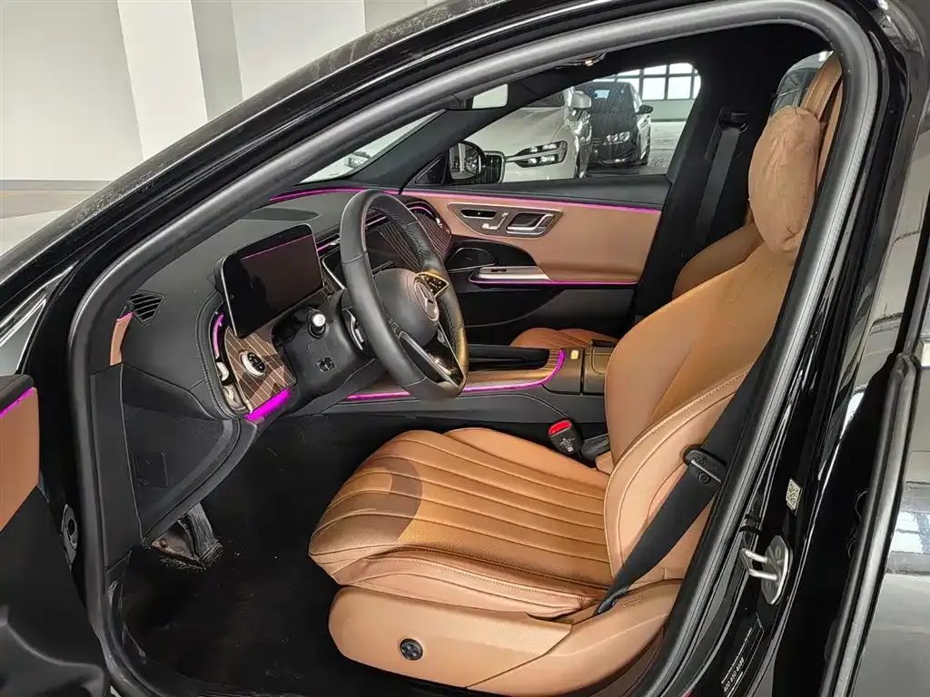 Mercedes-Benz E-Class 2024 из CN, фото 6