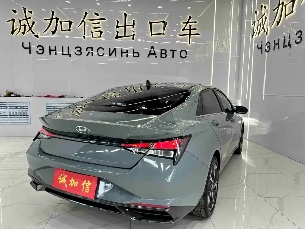 Hyundai Elantra 2022 из CN, фото 4