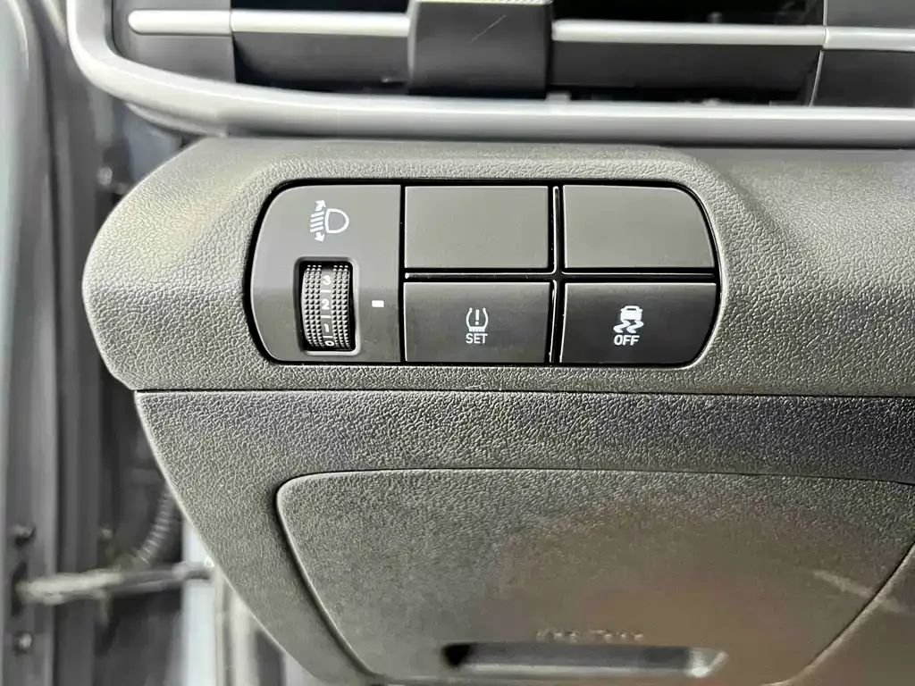 Hyundai Elantra 2022 из CN, фото 9