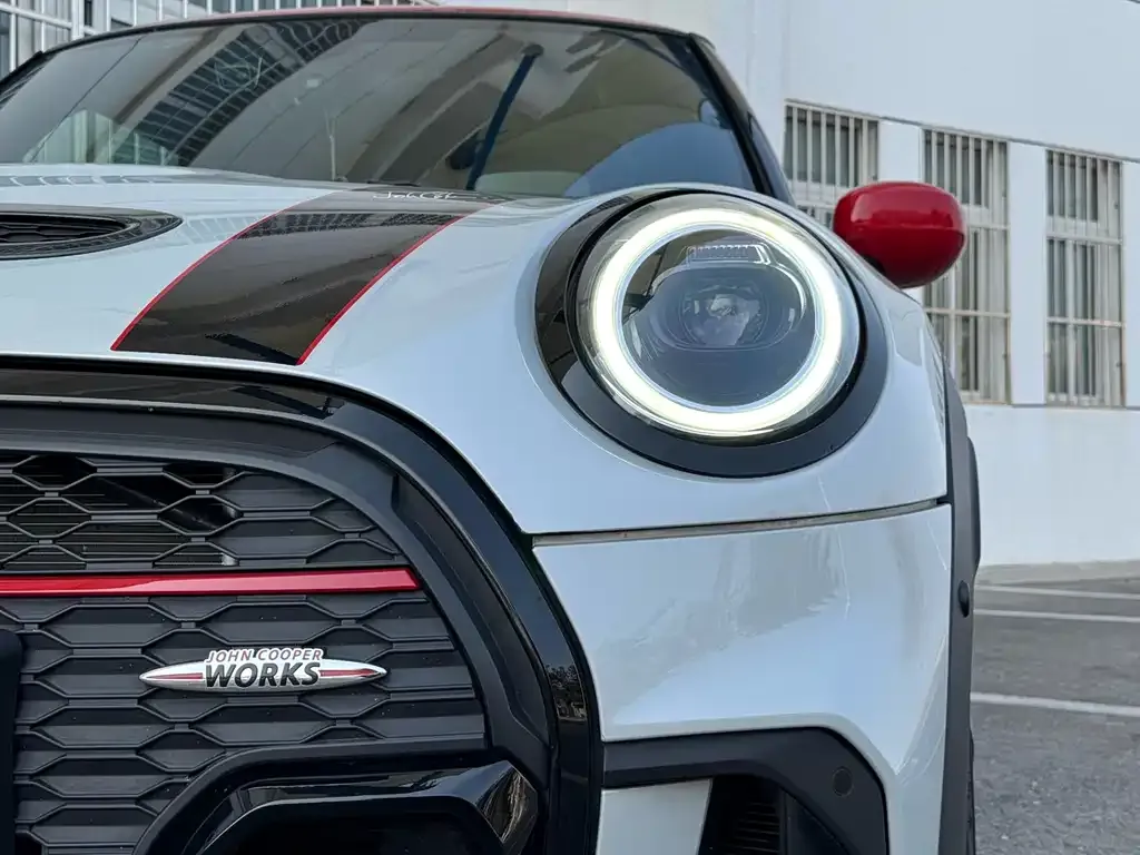 MINI JCW (John Cooper Works) — фото 5