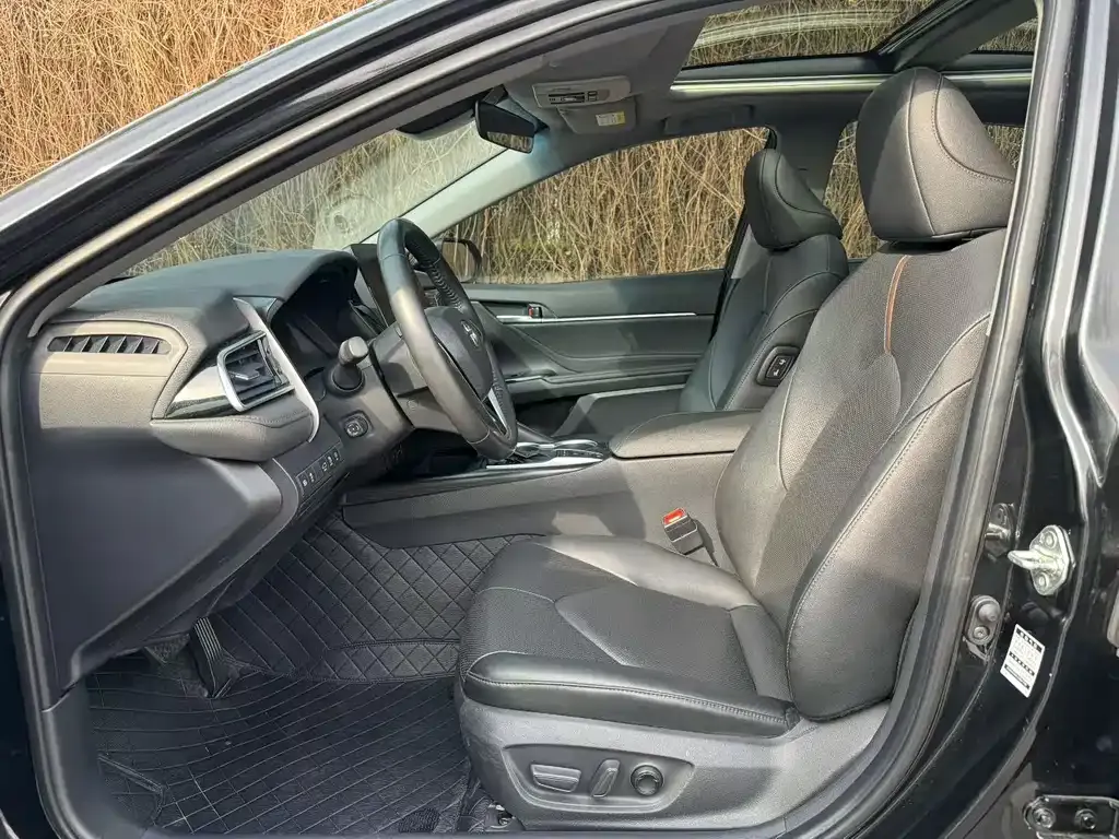 Toyota Camry 2024 из CN, фото 3