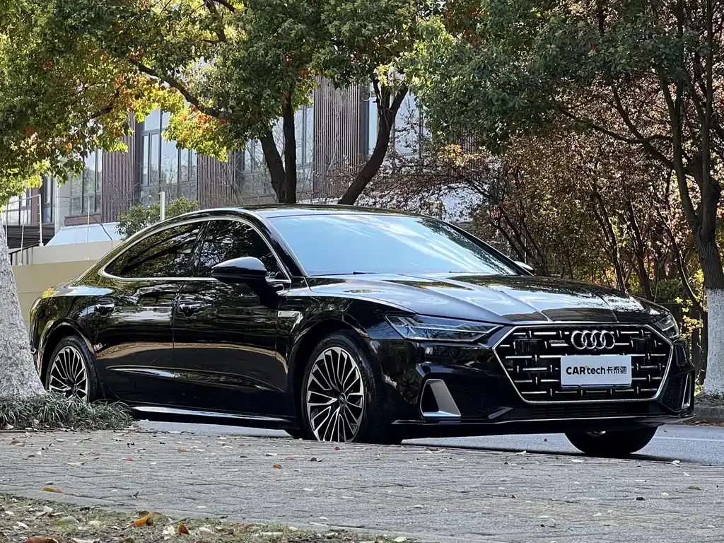 Audi A7L — фото 4