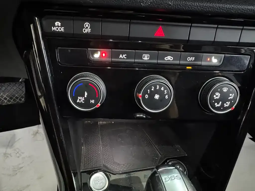 Volkswagen T-Roc 2022 из CN, фото 3