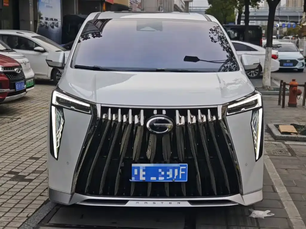 GAC Motor Trumpchi M8 — фото 9