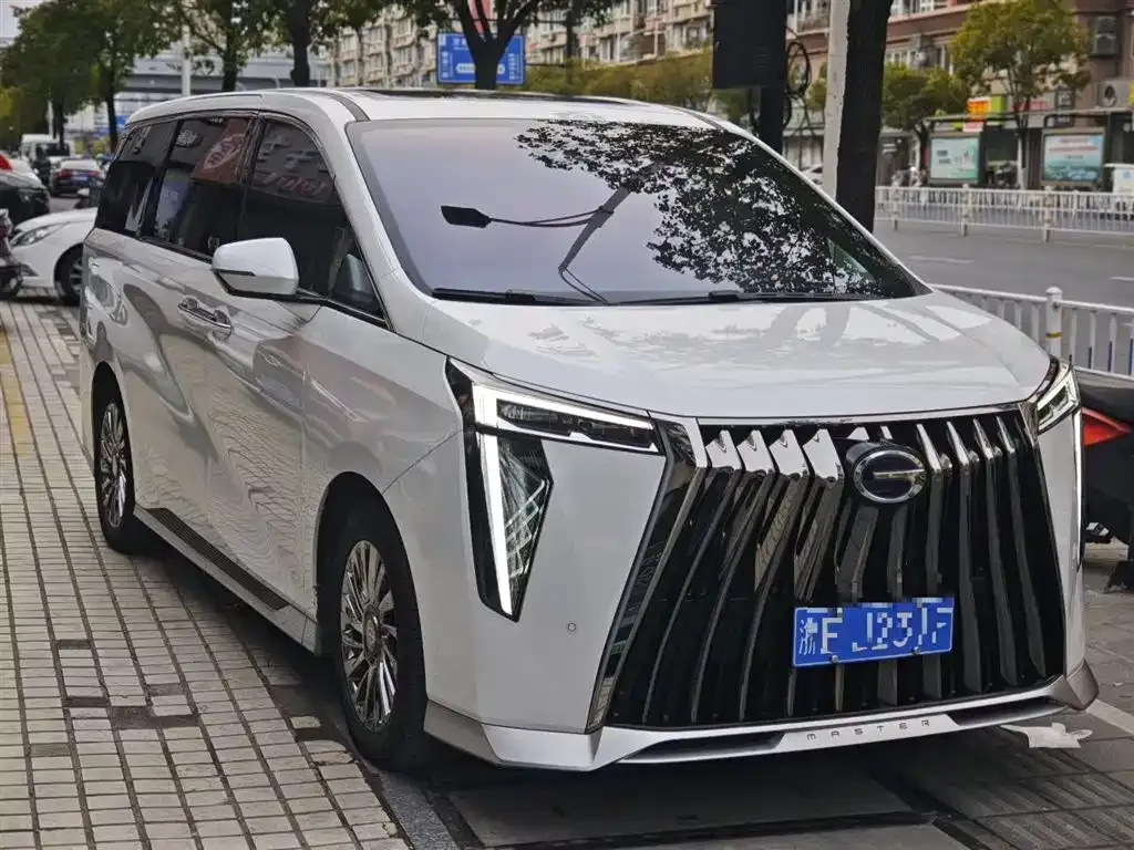 GAC Motor Trumpchi M8 — фото 8