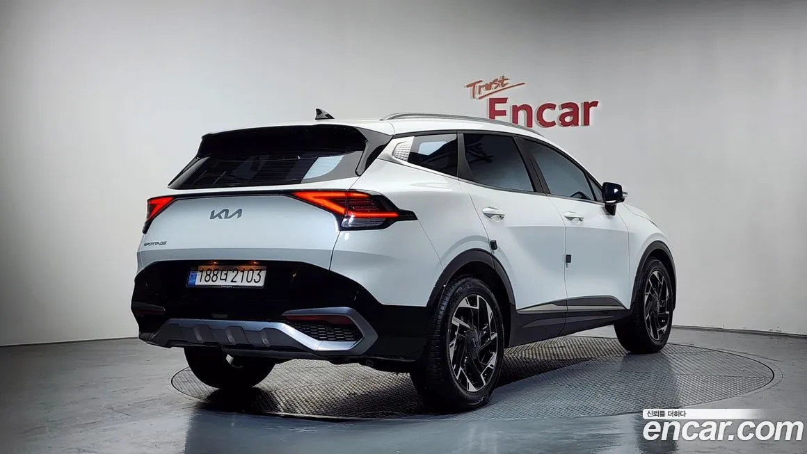 Kia Sportage — фото 7
