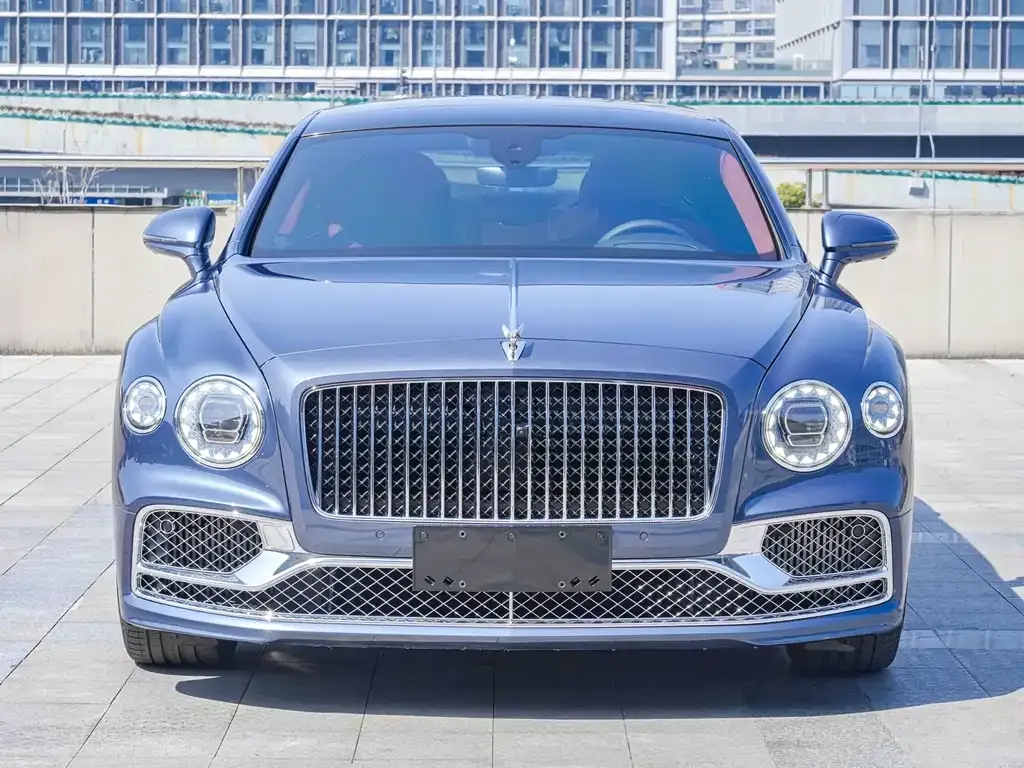 Bentley Flying Spur 2022 из CN, фото 9