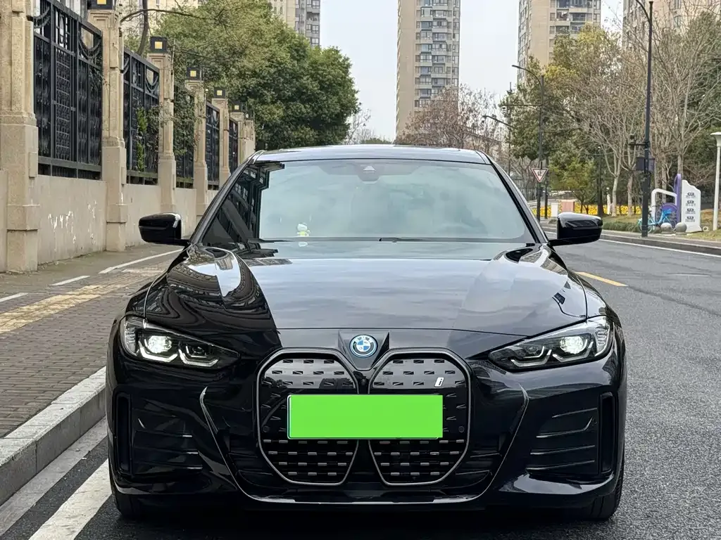 BMW i4 2024 из CN, фото 7