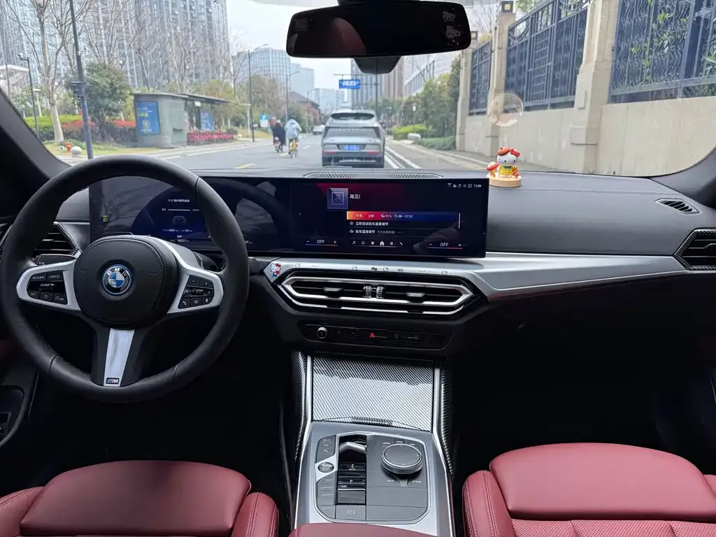 BMW i4 2024 из CN, фото 3