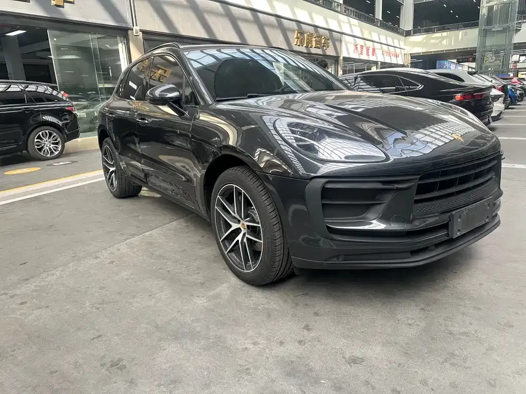 Porsche Macan — фото 10