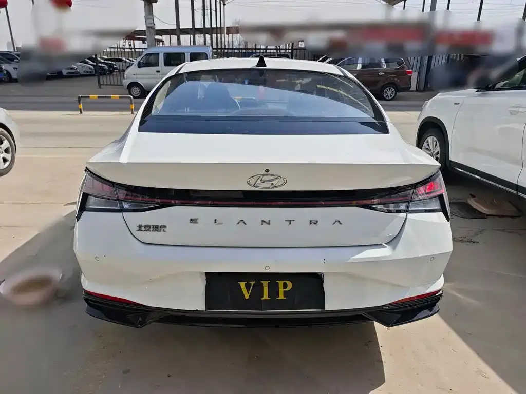 Hyundai Elantra 2022 из CN, фото 3