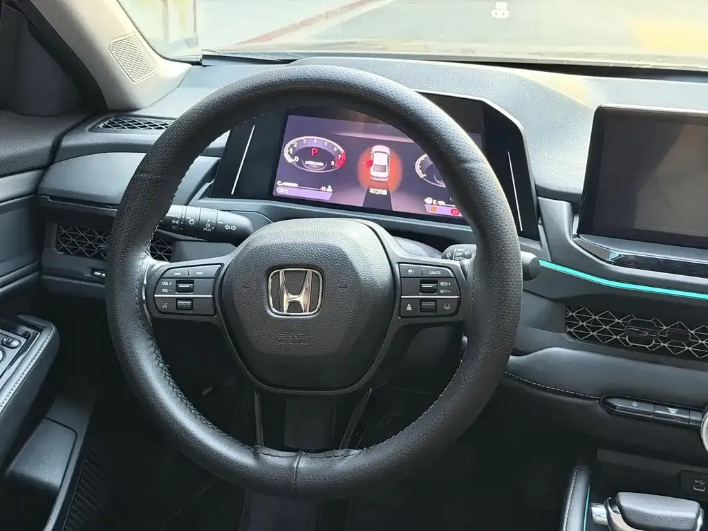 Honda Accord — фото 7