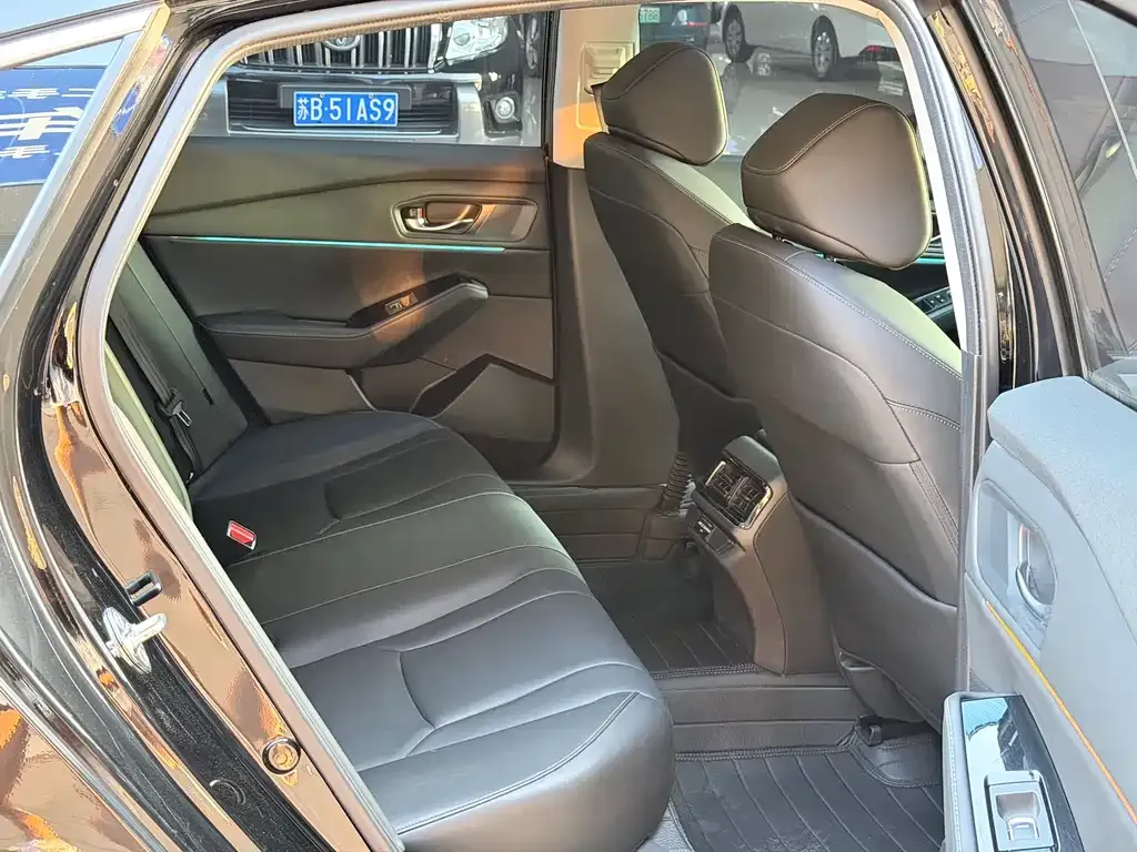 Honda Accord — фото 5
