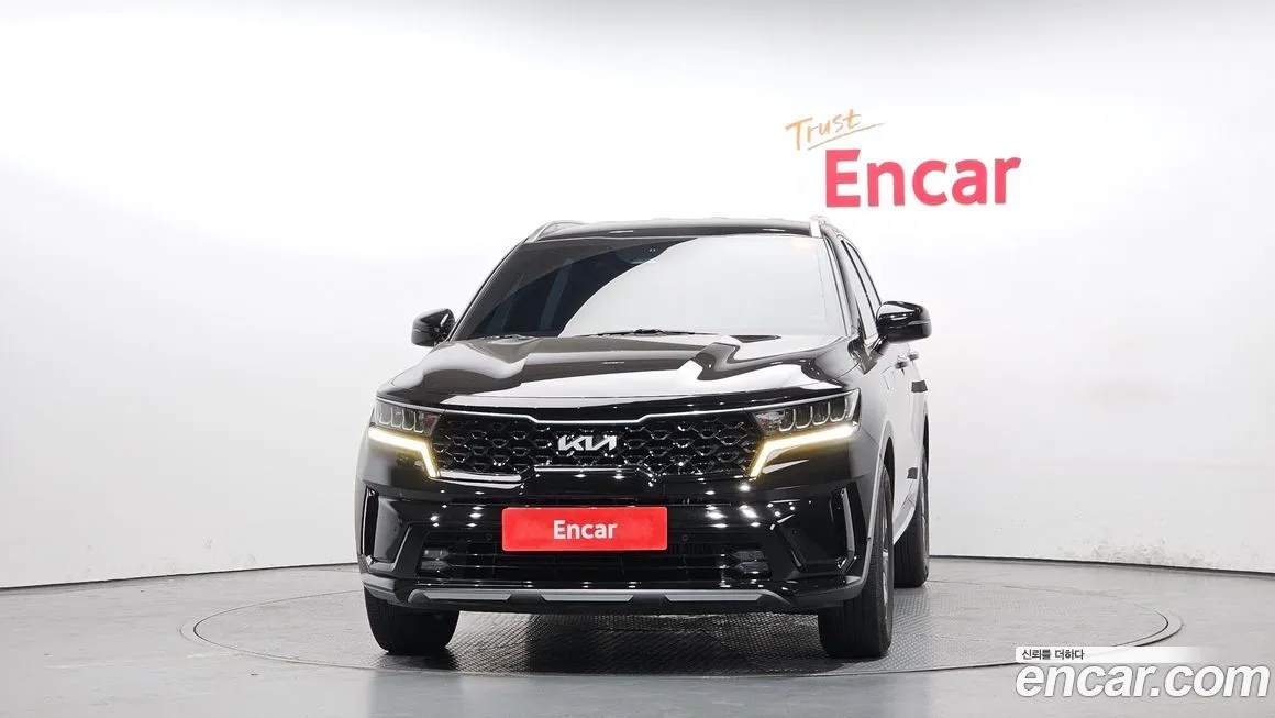 Kia Sorento — фото 6