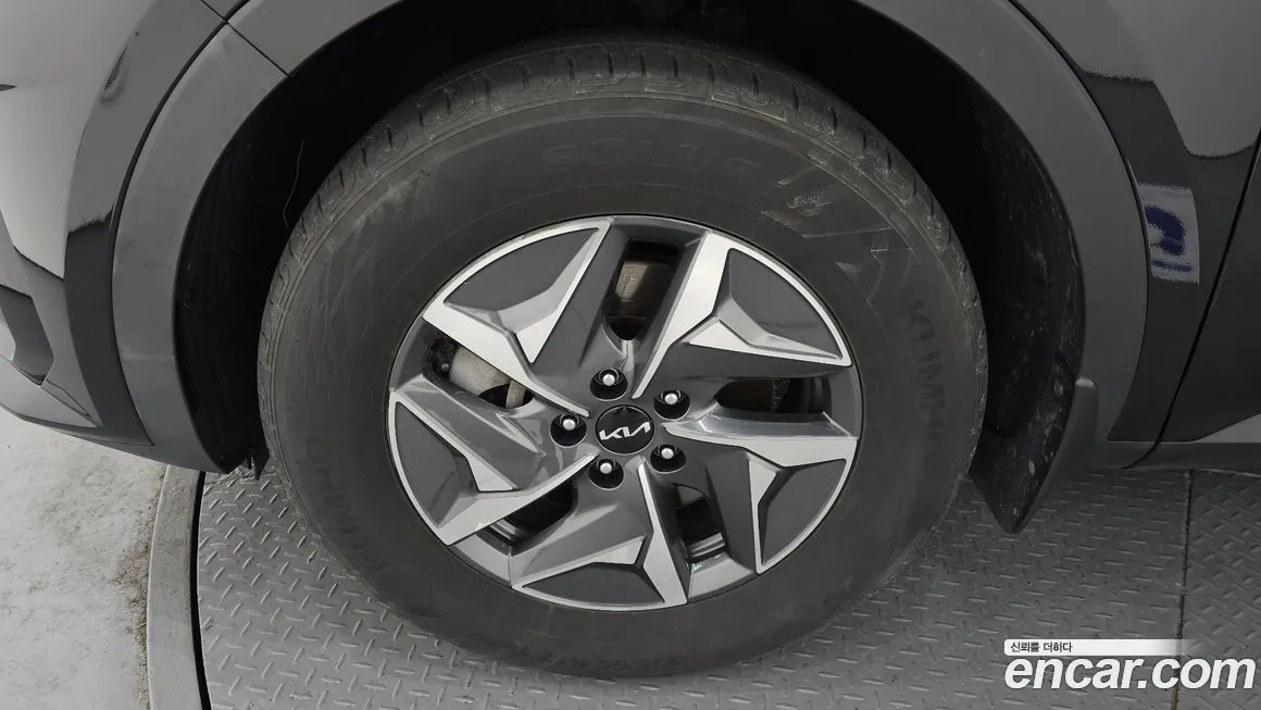 Kia Sorento — фото 9