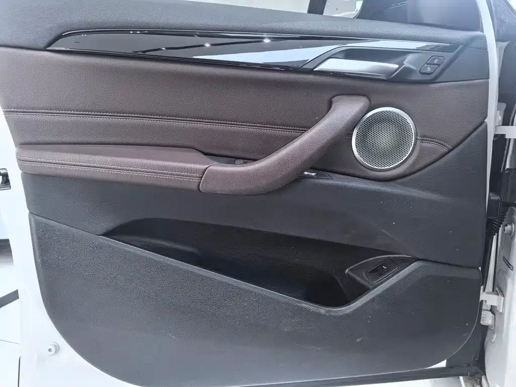 BMW X2 2022 из CN, фото 9