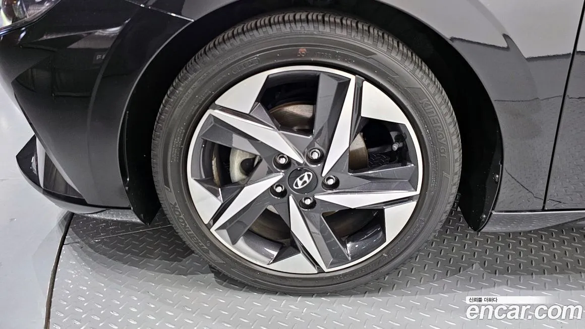 Hyundai AVANTE — фото 6