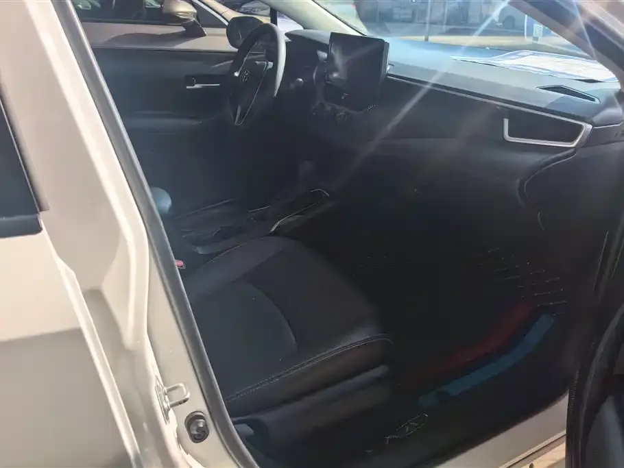 Toyota Corolla 2022 из CN, фото 3