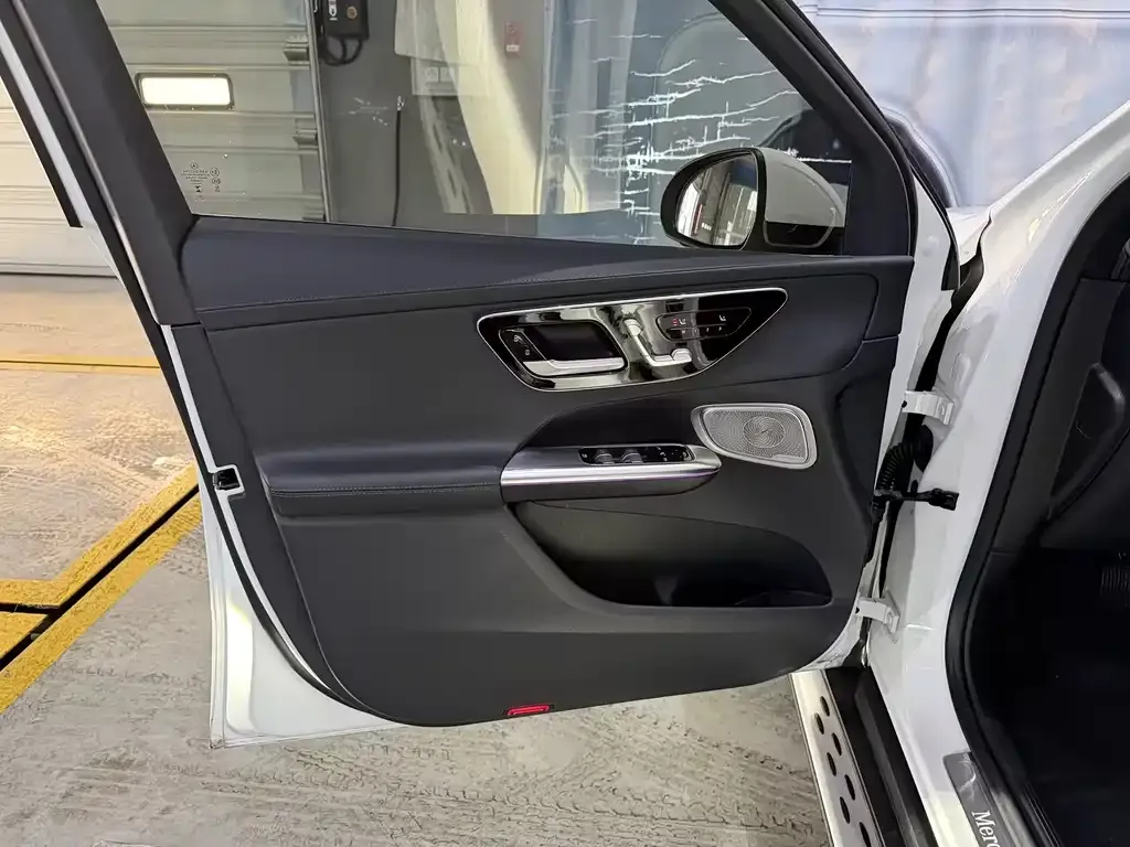 Mercedes-Benz GLC 2023 из CN, фото 10