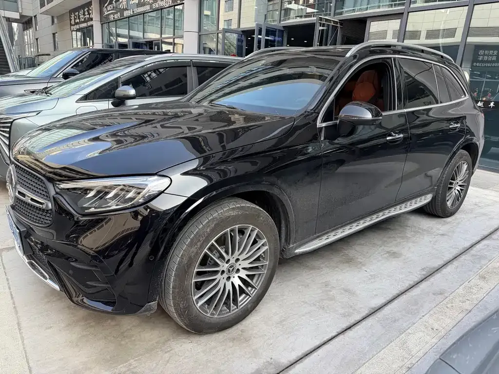 Mercedes-Benz GLC — фото 1